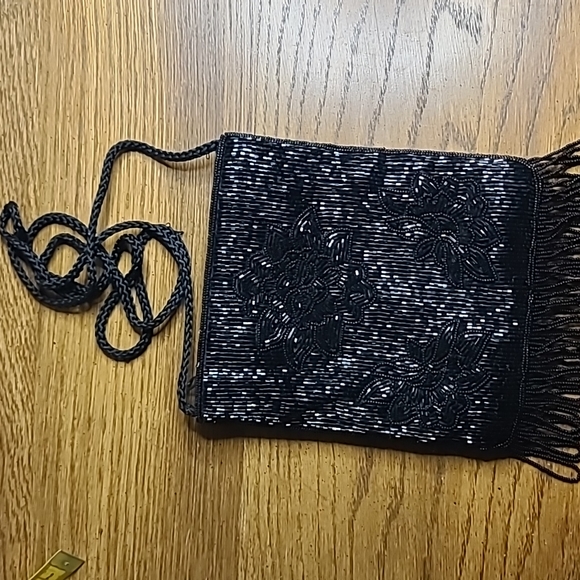Black sequins beaded handmade purse Regale - Picture 3 of 8
